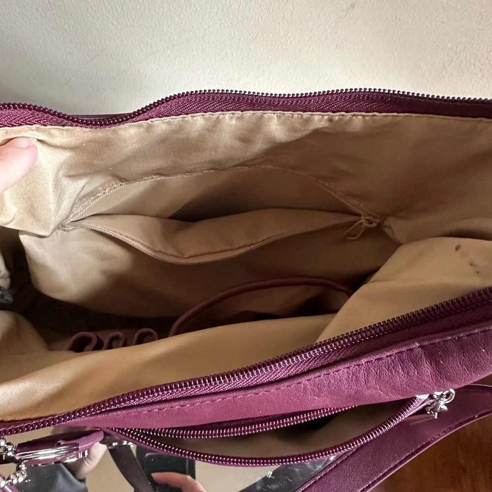 Giani Bernini Leather Hobo Bag Wine Color